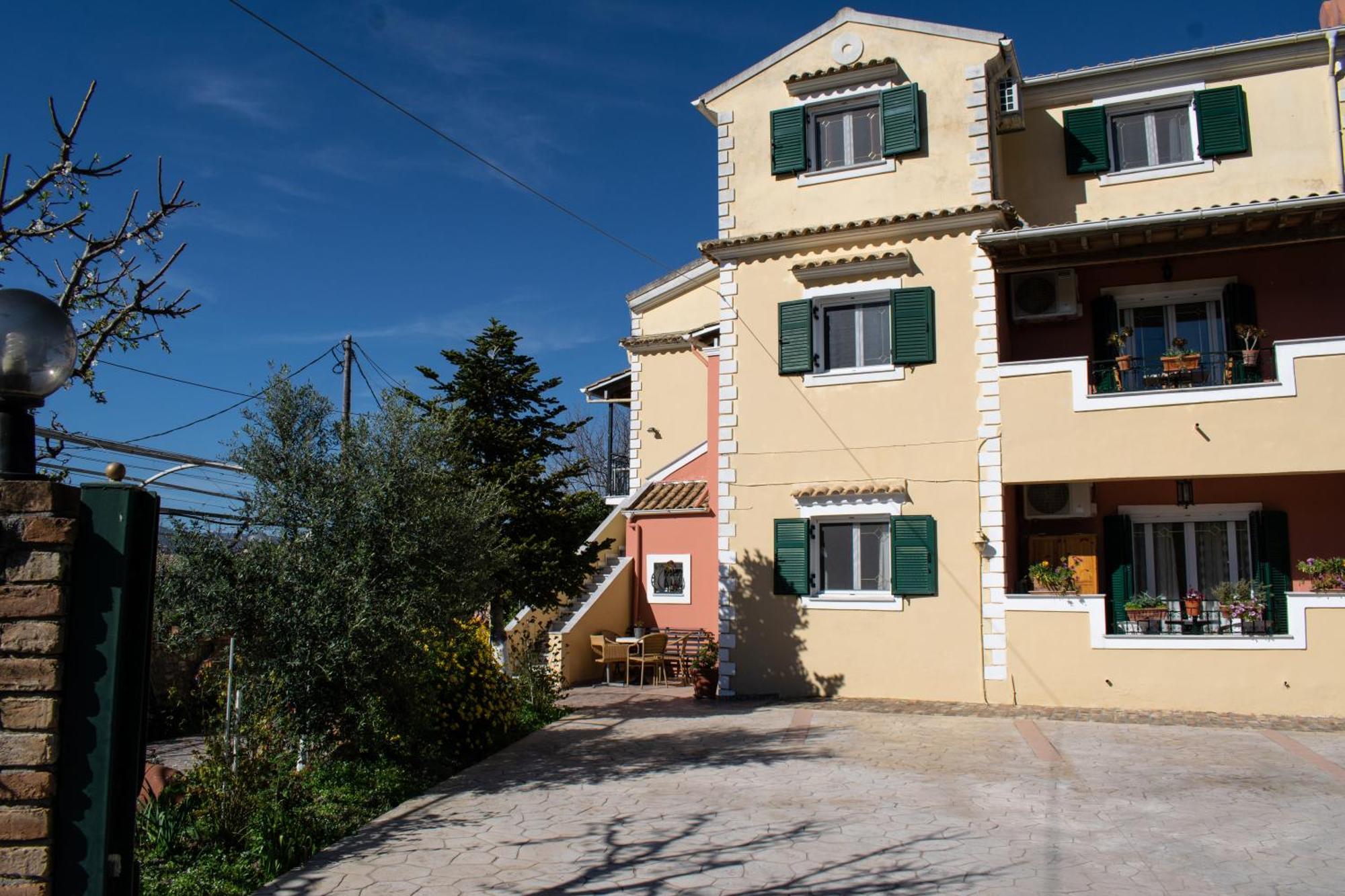 Apidalos Naus Apartment Corfu  Buitenkant foto